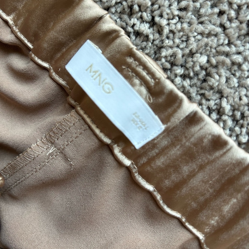 Mango Satin Flowy Cargo Pants - Picture 5 of 7